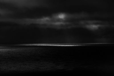 Light in the horizon