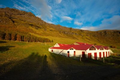 Red Roof Barn